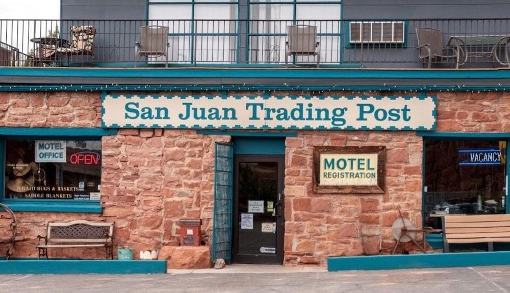 San Juan Inn Mexican Hat Exteriör bild